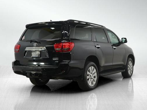 2016 Toyota Sequoia Platinum