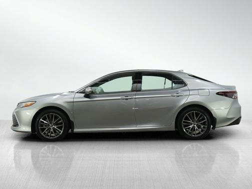 2023 Toyota Camry Hybrid Hybrid XLE