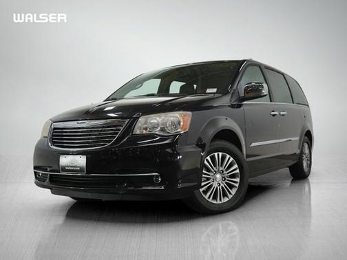 2014 Chrysler Town & Country Touring-L