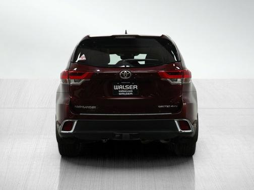 2019 Toyota Highlander Limited Platinum