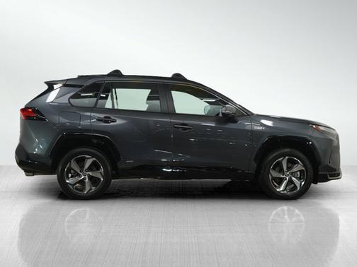 2024 Toyota RAV4 Prime SE