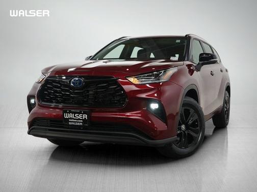 2024 Toyota Highlander Hybrid XLE