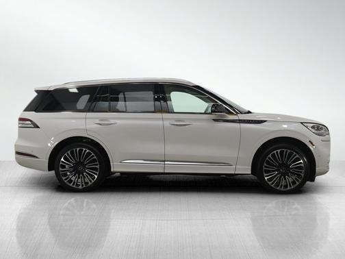 2024 Lincoln Aviator Black Label