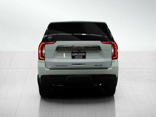 2022 GMC Yukon XL SLE