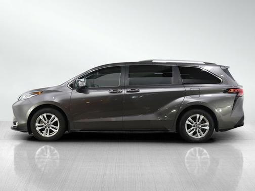 Predawn Gray Mica 2024 Toyota Sienna Limited