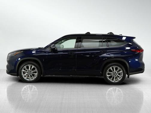 2022 Toyota Highlander Limited