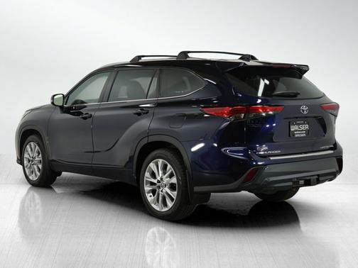 2022 Toyota Highlander Limited