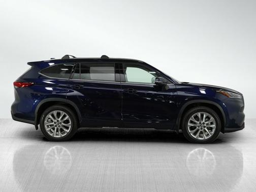 2022 Toyota Highlander Limited