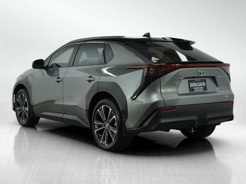 2024 Toyota bZ4X Limited