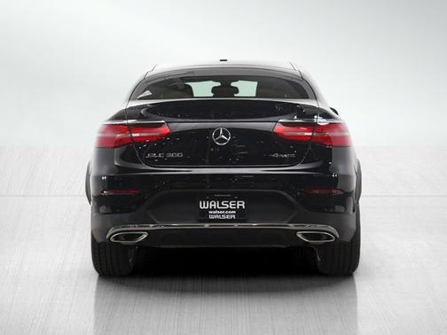 2018 Mercedes-Benz GLC 300 Base 4MATIC