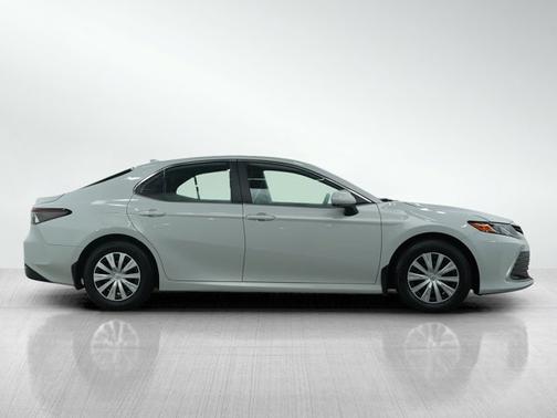 2022 Toyota Camry Hybrid Hybrid LE