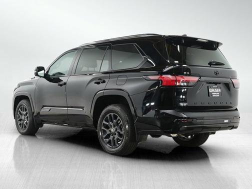 2025 Toyota Sequoia Platinum