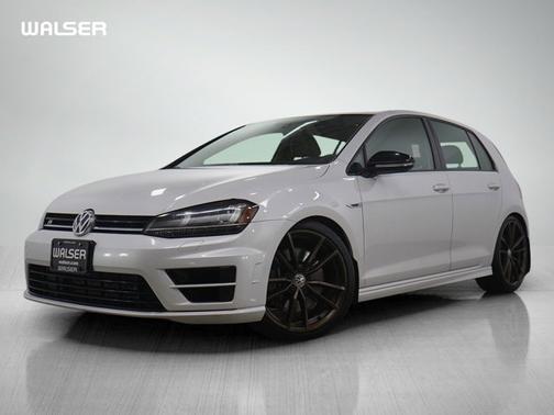 2017 Volkswagen Golf R DCC & Navigation 4Motion
