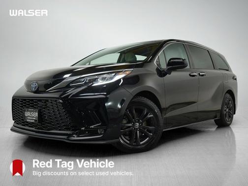 2024 Toyota Sienna XSE