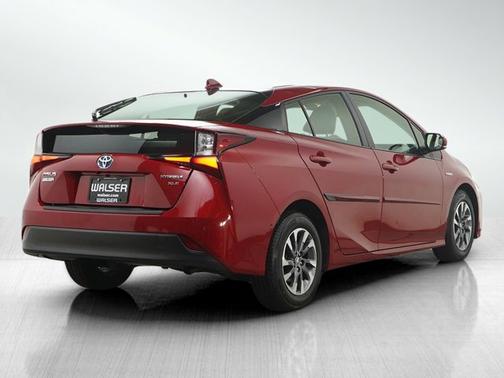 2022 Toyota Prius XLE