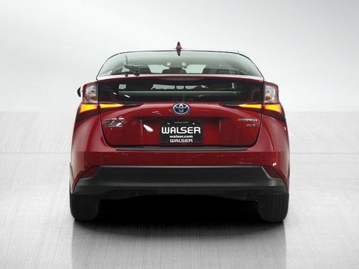 2022 Toyota Prius XLE