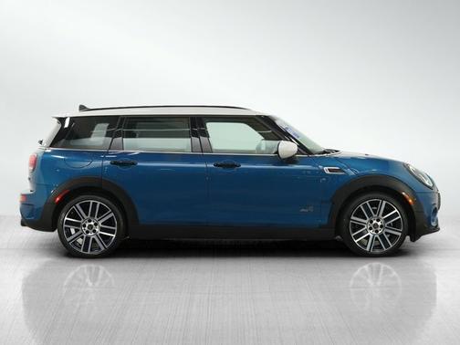 2022 MINI Clubman Cooper S