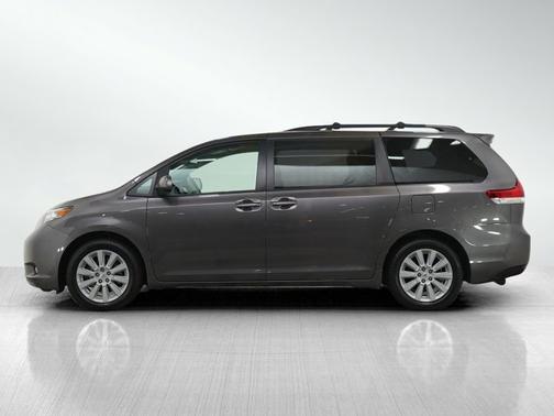 Predawn Gray Mica 2013 Toyota Sienna XLE