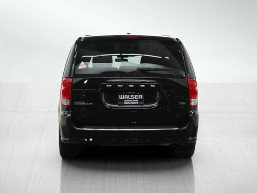 2016 Dodge Grand Caravan R/T