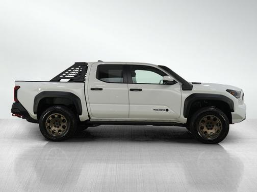 2025 Toyota Tacoma Base