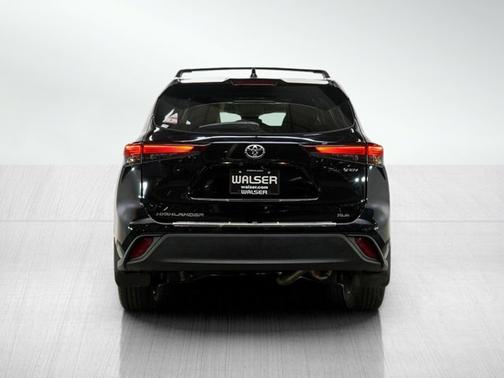 2025 Toyota Highlander Hybrid Hybrid XLE