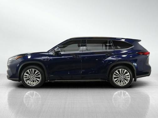 2023 Toyota Highlander Hybrid Hybrid Platinum