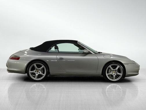 2003 Porsche 911 Carrera