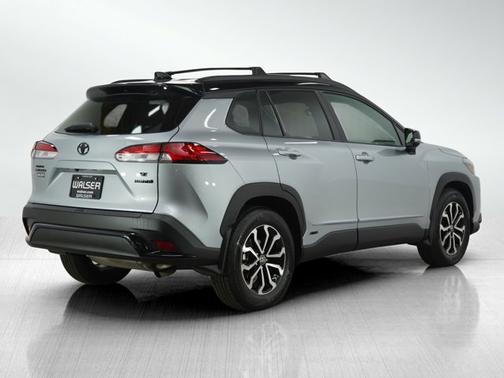 2024 Toyota Corolla Cross Hybrid SE