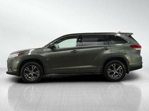 2017 Toyota Highlander LE Plus