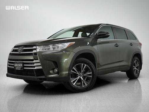 2017 Toyota Highlander LE Plus