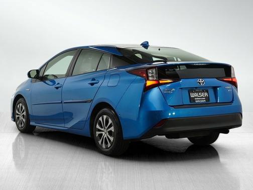 2021 Toyota Prius XLE