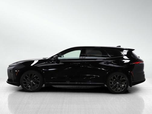 2025 Toyota Crown Signia Limited