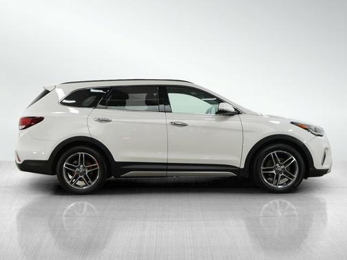 2017 Hyundai SANTA FE Limited Ultimate