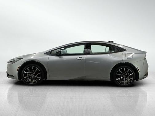 2025 Toyota Prius Plug-In Hybrid XSE Premium