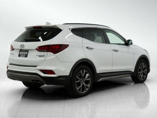 2017 Hyundai Santa Fe Sport 2.0T Ultimate
