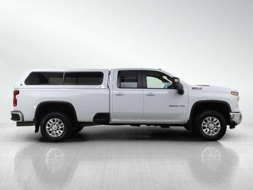 Summit White 2024 Chevrolet Silverado 3500 LT