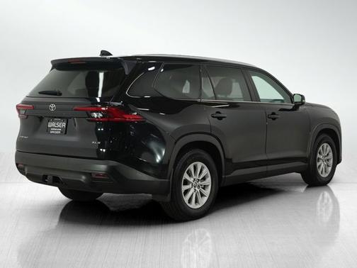 2024 Toyota Grand Highlander Hybrid XLE