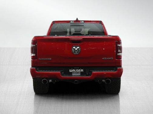 Flame Red Clearcoat 2022 RAM 1500 Laramie