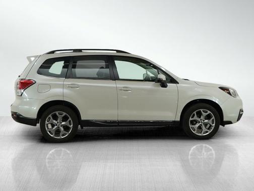 2017 Subaru Forester 2.5i Touring
