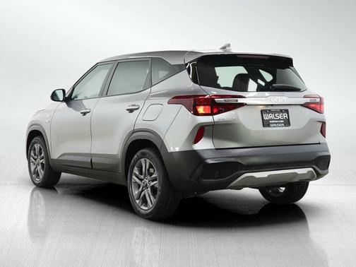 Steel Gray 2023 Kia Seltos LX