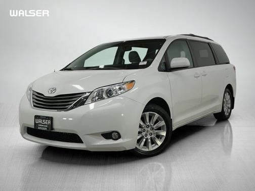 2013 Toyota Sienna XLE