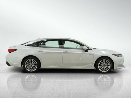 2020 Toyota Avalon Hybrid Limited