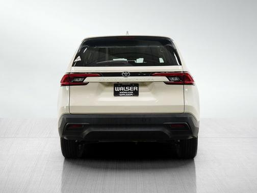 Coastal Cream 2024 Toyota Grand Highlander XLE