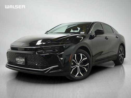 2025 Toyota Crown XLE