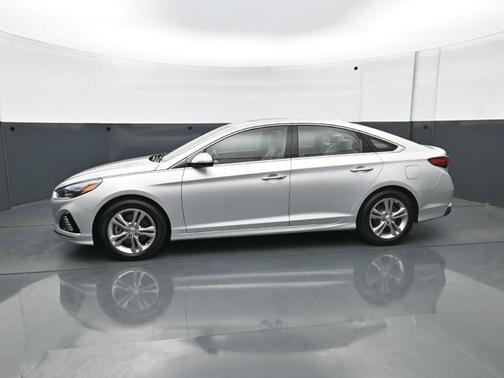 Symphony Silver 2018 Hyundai SONATA Limited