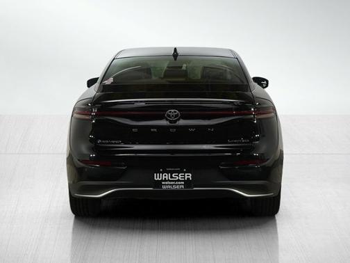 2024 Toyota Crown Limited