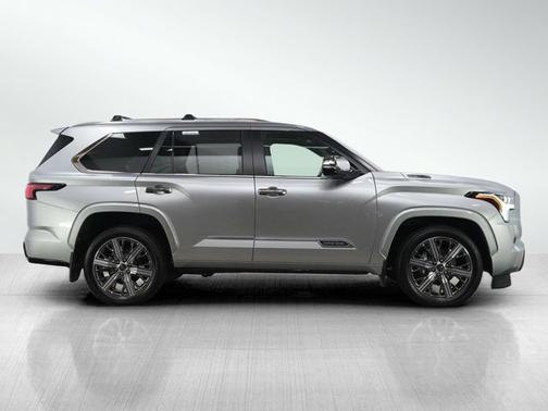 2024 Toyota Sequoia Capstone