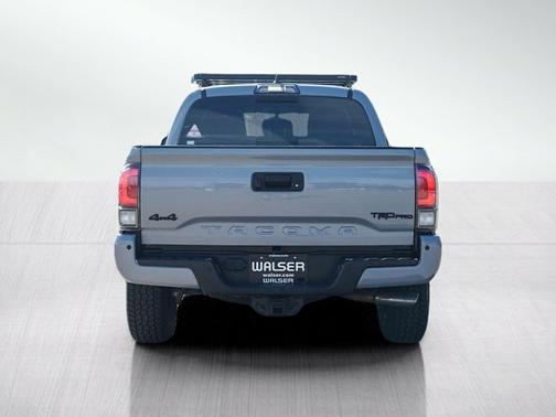 Cement 2017 Toyota Tacoma TRD Pro