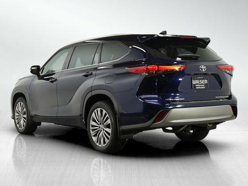 2021 Toyota Highlander Platinum