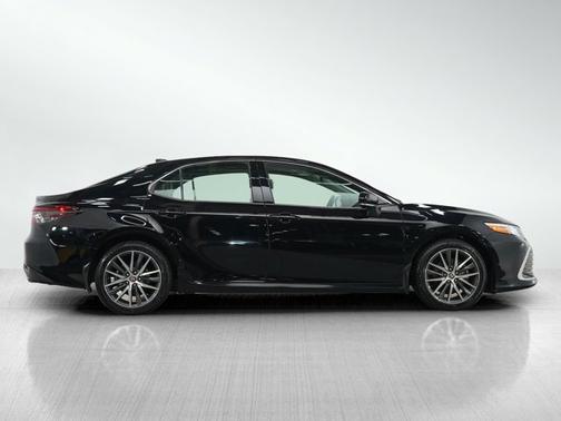 2024 Toyota Camry XLE